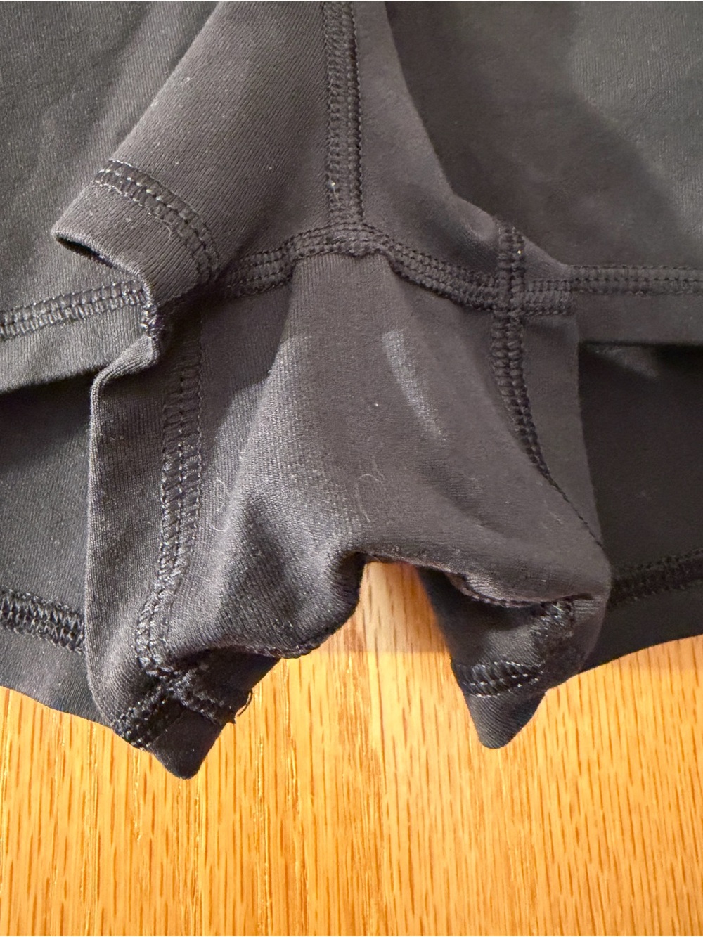#934 Lululemon athletica Reversible Black High-Rise Athletic Shorts. 2” shorts - Picture 2 of 8